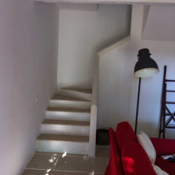 escalier bois dans le Gard