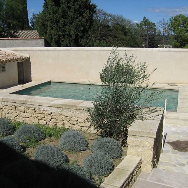 Piscine sur mesure dans le Gard
