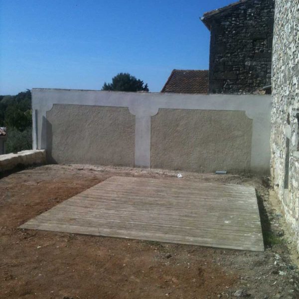 construction terrasse extérieure entière dans le Gard