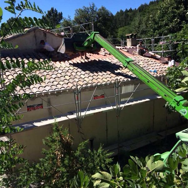 Installation de toiture dans le Gard