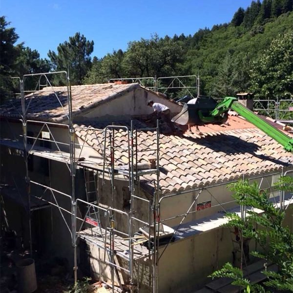 Travaux de toiture dans le Gard